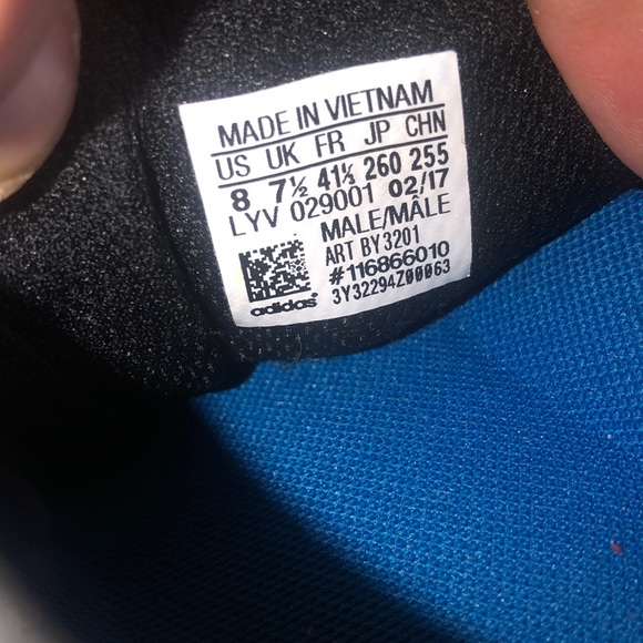 Adidas Canvas - Picture 8 of 8